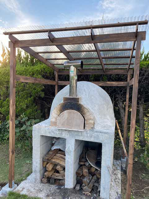 TRUST HOUSE　ピザ窯